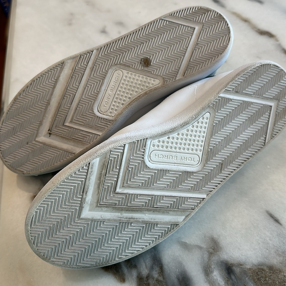 Tory Burch size 10 sneakers - Picture 5 of 7